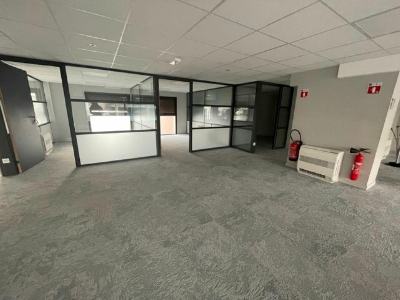 Bureau Lyon 1366m² Location bureau Lyon Rhône OLBUR2419020 10